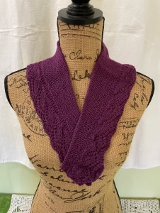 Small Lace-edged Shawlette